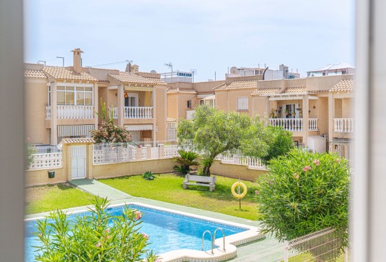 Wiederverkauf - Wohnung / Apartment -
Torrevieja