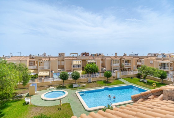 Wiederverkauf - Wohnung / Apartment -
Torrevieja