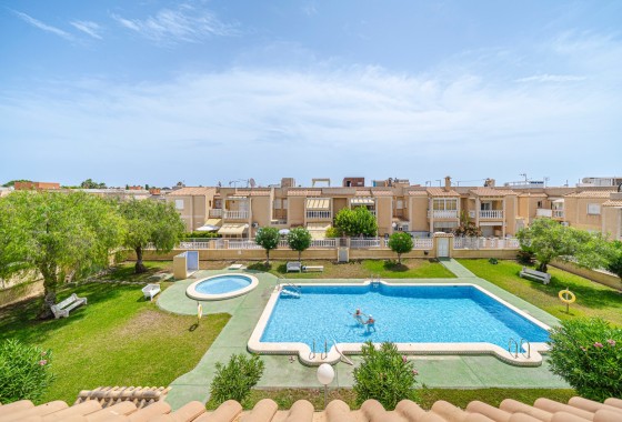 Wiederverkauf - Wohnung / Apartment -
Torrevieja