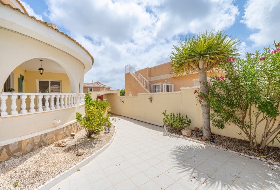 Herverkoop - Vrijstaande Villa -
Ciudad Quesada - Rojales - Ciudad Quesada