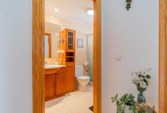 Location longue durée - Appartement -
Torrevieja - La Mata