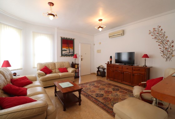 Venta - Chalet Independiente -
Algorfa - Lo Crispin
