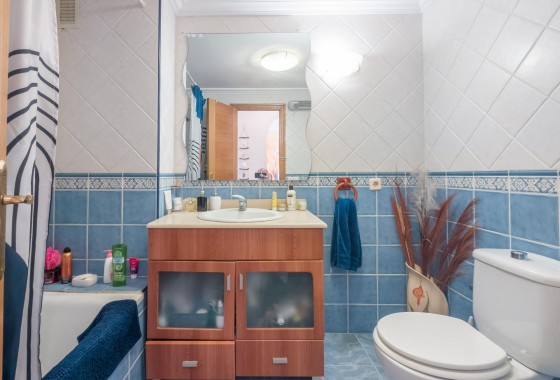 Wiederverkauf - Wohnung / Apartment -
Torrevieja - Acequion