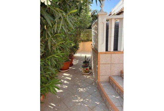 Sprzedaż - Willa w zabudowie bliźniaczej -
Lomas de Cabo Roig