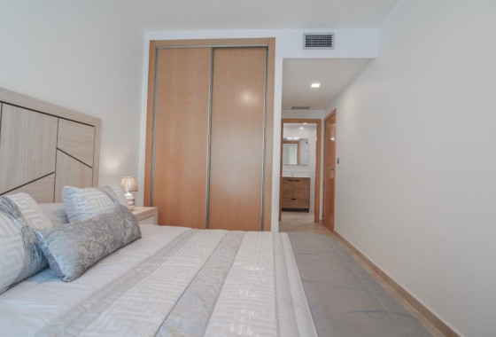 Sprzedaż - Apartament / Mieszkanie -
Torrevieja - Playa del Cura
