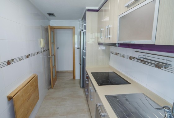 Sprzedaż - Apartament / Mieszkanie -
Torrevieja - Playa del Cura