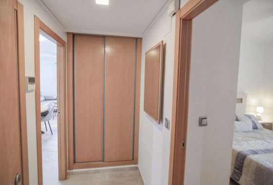 Sprzedaż - Apartament / Mieszkanie -
Torrevieja - Playa del Cura