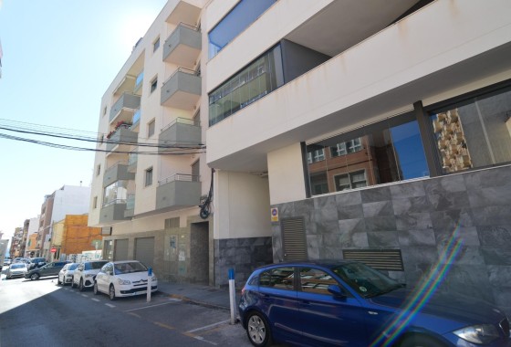 Sprzedaż - Apartament / Mieszkanie -
Torrevieja - Playa del Cura