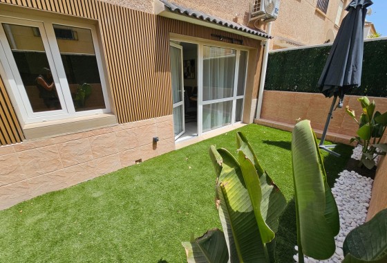 Herverkoop - Appartement / Flat -
Torrevieja - La Mata