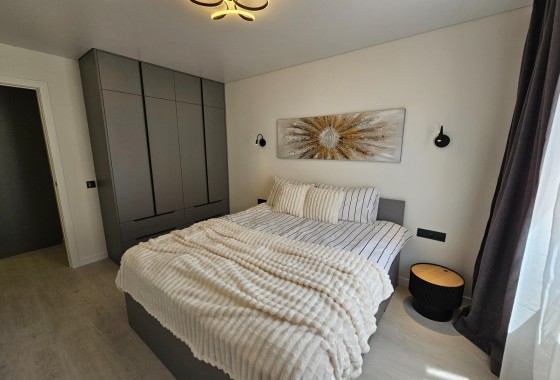 Herverkoop - Appartement / Flat -
Torrevieja - La Mata