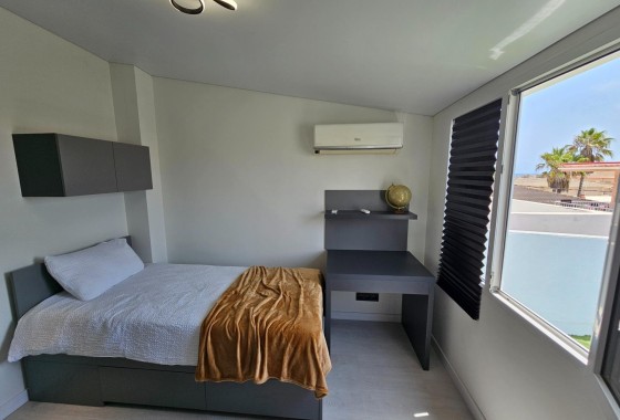 Herverkoop - Appartement / Flat -
Torrevieja - La Mata