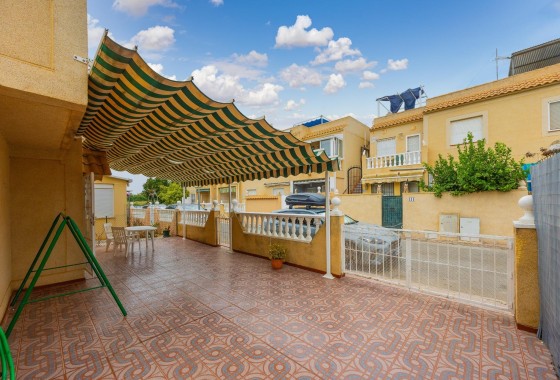 Sprzedaż - Willa wolnostojąca -
Torrevieja - El Limonar