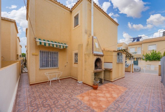 Sprzedaż - Willa wolnostojąca -
Torrevieja - El Limonar