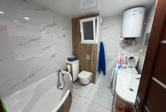 Revente - Appartement -
Torrevieja - Zona Los Frutales