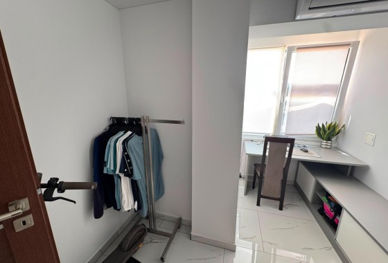 Revente - Appartement -
Torrevieja - Zona Los Frutales