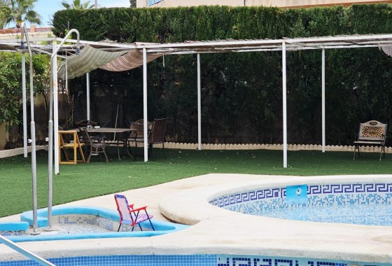 Herverkoop - Appartement / Flat -
Torrevieja - Nueva Torrevieja