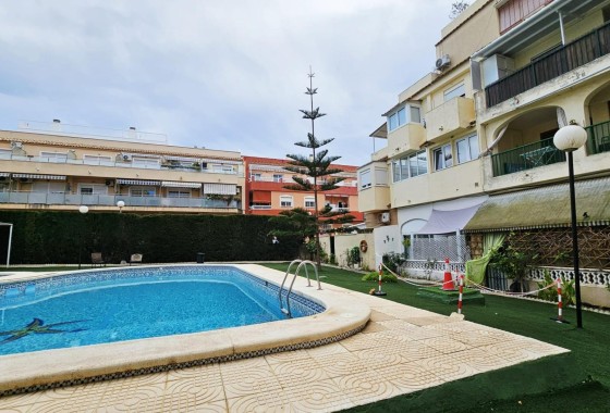 Herverkoop - Appartement / Flat -
Torrevieja - Nueva Torrevieja