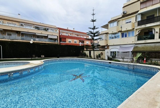 Herverkoop - Appartement / Flat -
Torrevieja - Nueva Torrevieja