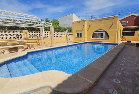 Venta - Chalet Independiente -
Los Alcázares - Los Alcazares