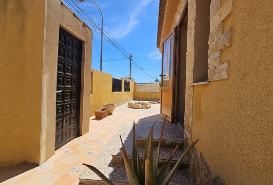 Venta - Chalet Independiente -
Los Alcázares - Los Alcazares