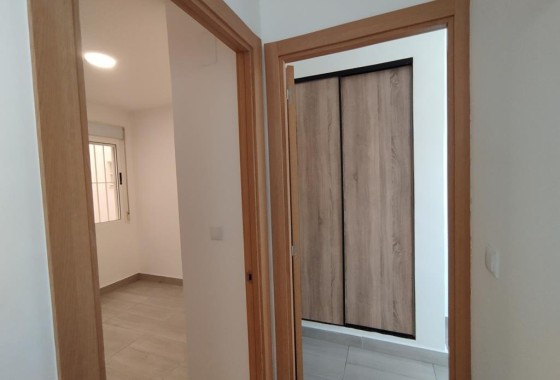 Resale - Apartment / Flat -
Torrevieja