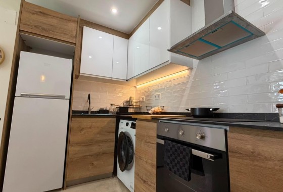 Herverkoop - Appartement / Flat -
Torrevieja - La Veleta