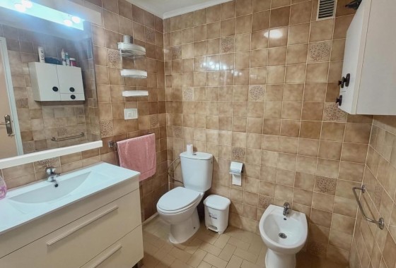 Revente - Appartement -
Torrevieja