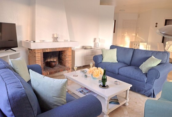 Revente - Maison de ville -
Moraira