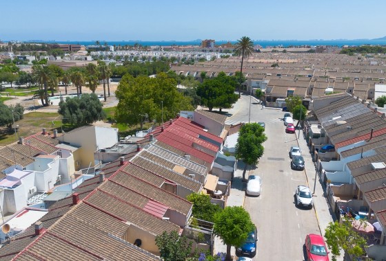 Herverkoop - Rijhuis -
Los Alcázares - Centro