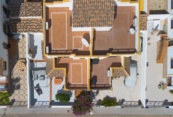 Resale - Townhouse -
Entre Naranjo - Vistabella Golf - Entre Naranjos - Vistabella Golf