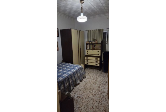 Herverkoop - Finca / Landhuis -
Pinoso