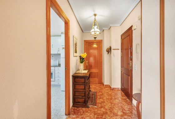 Revente - Appartement -
Torrevieja - Playa del Cura