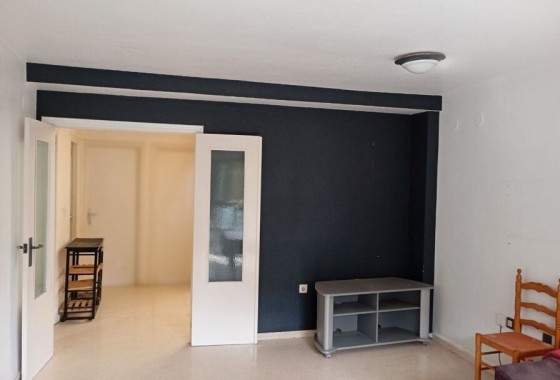 Resale - Apartment / Flat -
Rojales