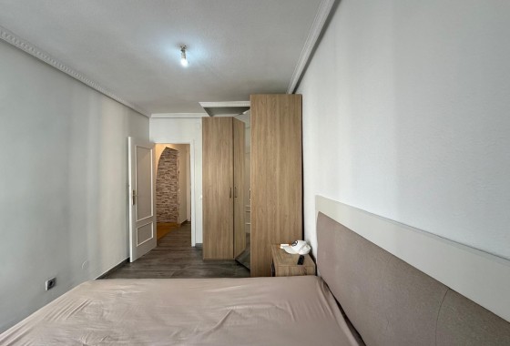 Revente - Appartement -
Torrevieja - Playa del Cura