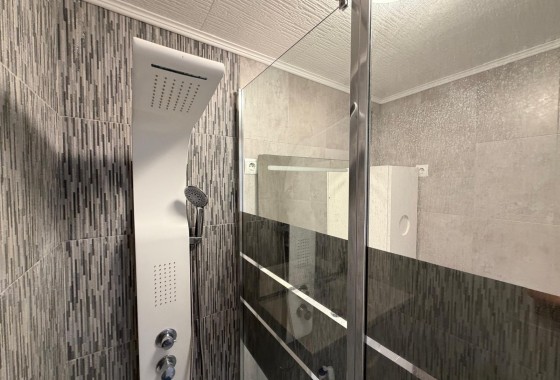 Revente - Appartement -
Torrevieja - Playa del Cura