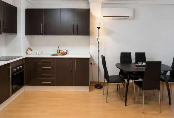 Herverkoop - Appartement / Flat -
Torrevieja - Nueva Torrevieja