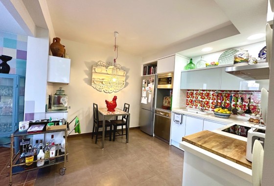 Resale - Apartment / Flat -
Rojales