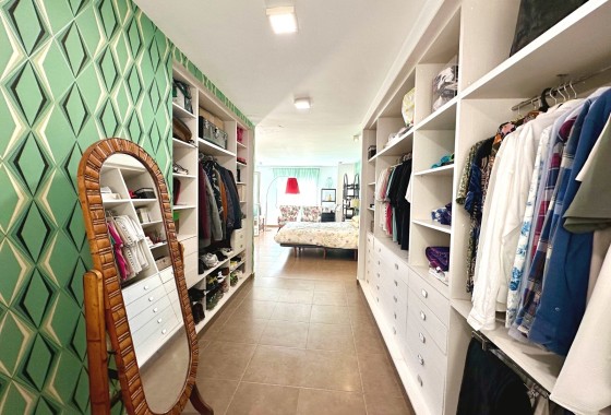 Resale - Apartment / Flat -
Rojales