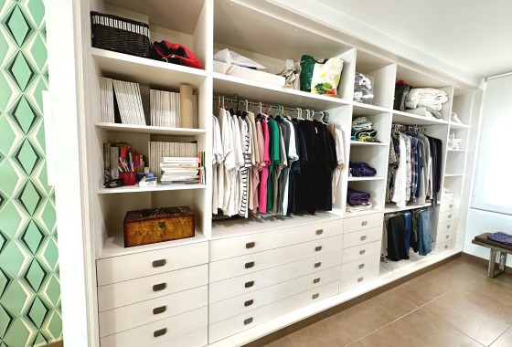 Resale - Apartment / Flat -
Rojales