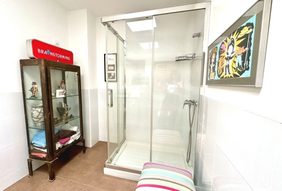 Resale - Apartment / Flat -
Rojales