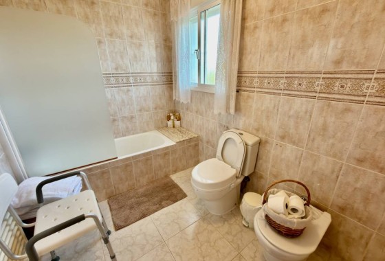 Wiederverkauf - Freistehende Villa -
Ciudad Quesada - Rojales - Doña Pepa