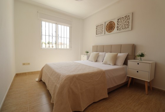 Resale - Apartment / Flat -
Algorfa - Montemar