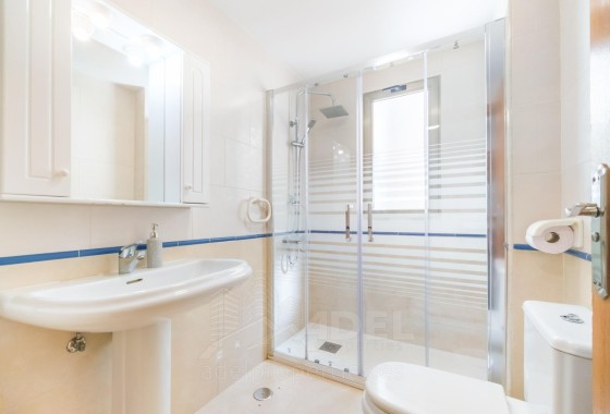 Herverkoop - Appartement / Flat -
Torrevieja - Playa de los Locos