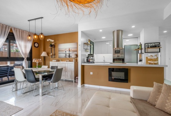 Sprzedaż - Apartament / Mieszkanie -
Guardamar del Segura - Guardamar