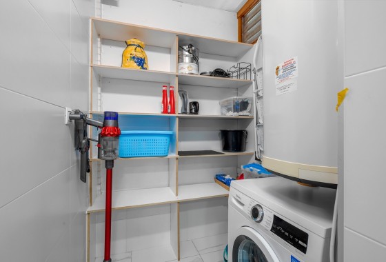 Sprzedaż - Apartament / Mieszkanie -
Guardamar del Segura - Guardamar