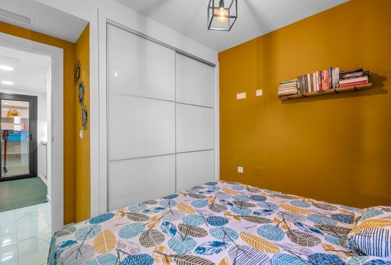 Sprzedaż - Apartament / Mieszkanie -
Guardamar del Segura - Guardamar