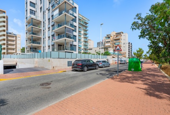 Sprzedaż - Apartament / Mieszkanie -
Guardamar del Segura - Guardamar