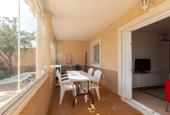 Herverkoop - Appartement / Flat -
Orihuela Costa - Punta Prima