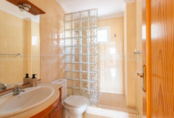 Herverkoop - Appartement / Flat -
Orihuela Costa - Punta Prima