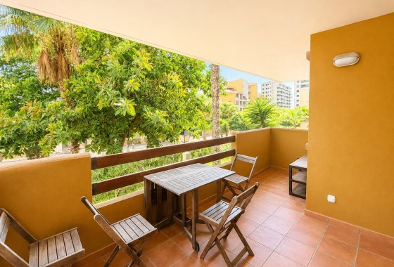 Revente - Appartement -
Punta Prima
